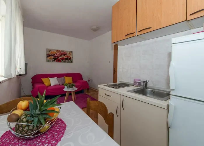 Marin Apartment Makarska